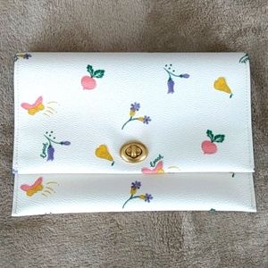 COACH Leather Clutch/Pouch